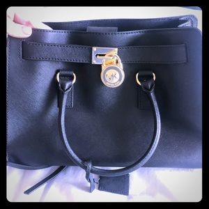 Michael Kors Hampton Purse